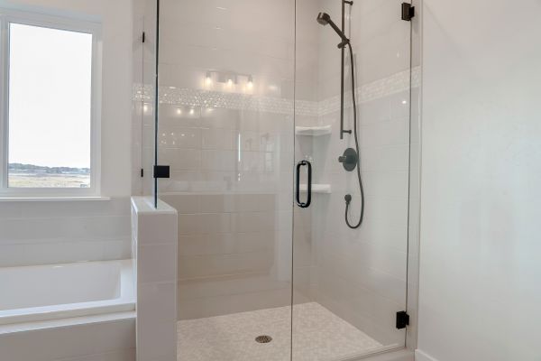 Cost of Shower Window Installation in Winter Haven