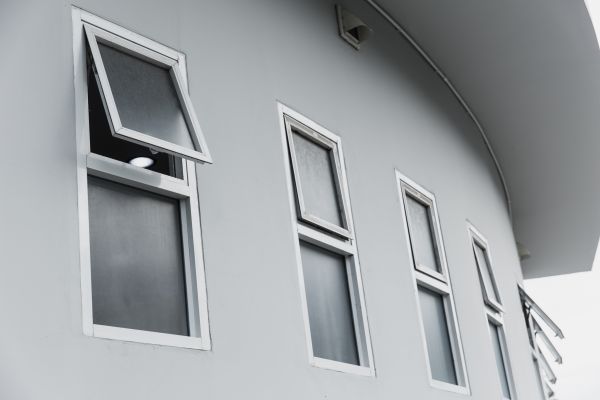 Cost of Awning Windows Installation in Winter Haven